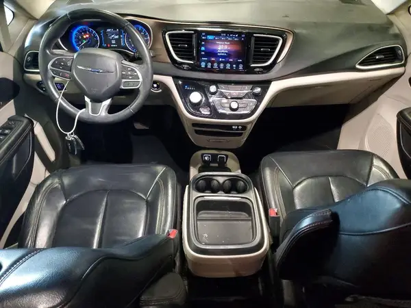 2C4RC1BG3HR551250 2017 CHRYSLER PACIFICA - Image 8