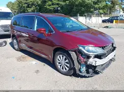 2C4RC1BG3HR552110 2017 CHRYSLER PACIFICA