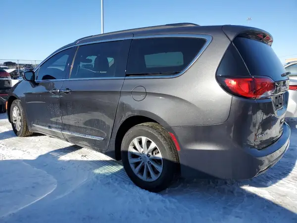 2C4RC1BG3HR553435 2017 CHRYSLER PACIFICA - Image 2