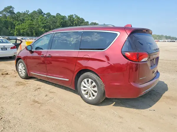 2C4RC1BG3HR566038 2017 CHRYSLER PACIFICA - Image 2