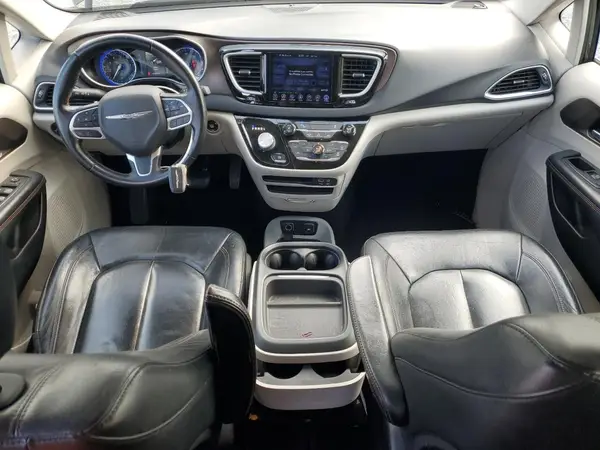2C4RC1BG3HR576178 2017 CHRYSLER PACIFICA - Image 8