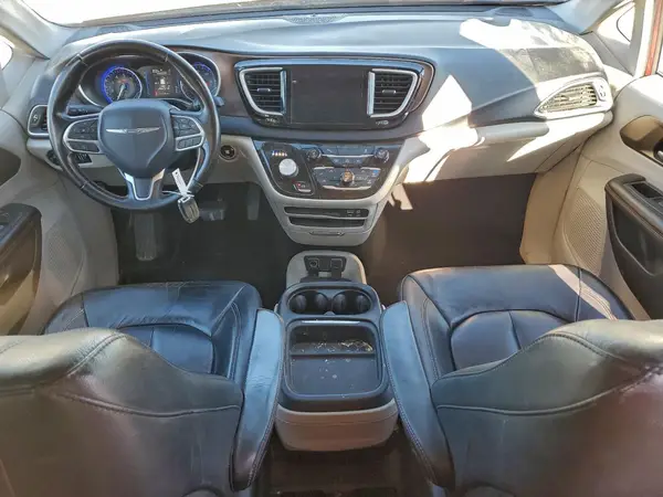 2C4RC1BG3HR583258 2017 CHRYSLER PACIFICA - Image 8