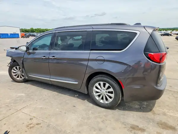 2C4RC1BG3HR583549 2017 CHRYSLER PACIFICA - Image 2