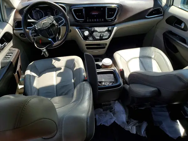 2C4RC1BG3HR587844 2017 CHRYSLER PACIFICA - Image 8