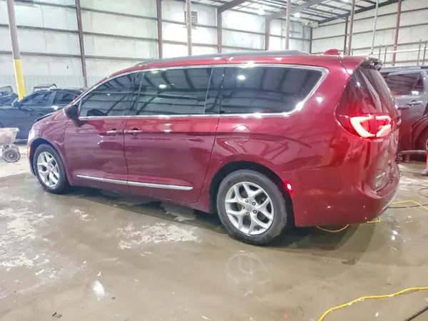 2C4RC1BG3HR592610 2017 CHRYSLER PACIFICA - Image 2