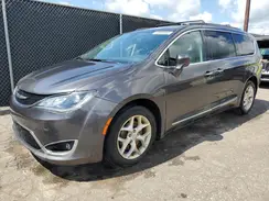 2C4RC1BG3HR593420 2017 CHRYSLER PACIFICA