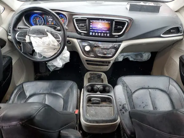 2C4RC1BG3HR598391 2017 CHRYSLER PACIFICA - Image 8