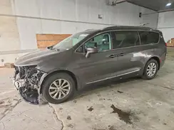2C4RC1BG3HR603282 2017 CHRYSLER PACIFICA
