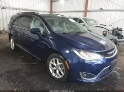 2C4RC1BG3HR610765 2017 CHRYSLER PACIFICA