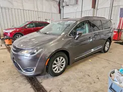 2C4RC1BG3HR621541 2017 CHRYSLER PACIFICA
