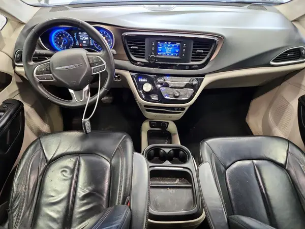 2C4RC1BG3HR621541 2017 CHRYSLER PACIFICA - Image 8