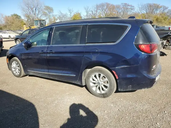 2C4RC1BG3HR623144 2017 CHRYSLER PACIFICA - Image 2