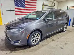 2C4RC1BG3HR636086 2017 CHRYSLER PACIFICA