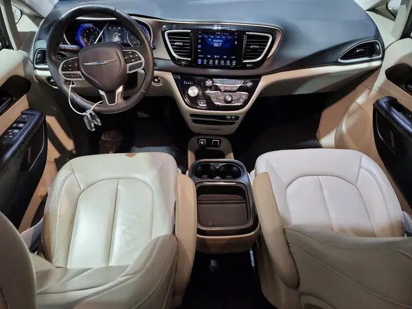 2C4RC1BG3HR636086 2017 CHRYSLER PACIFICA - Image 8