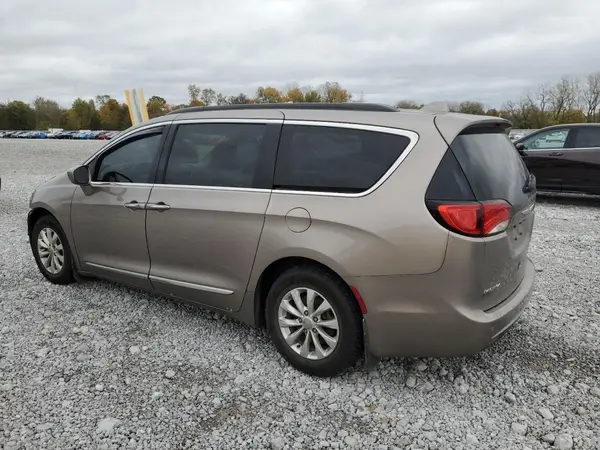 2C4RC1BG3HR636248 2017 CHRYSLER PACIFICA - Image 2