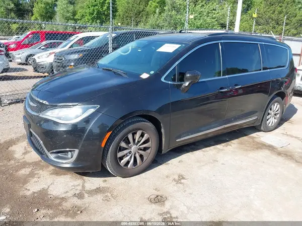 2C4RC1BG3HR642311 2017 CHRYSLER PACIFICA - Image 2