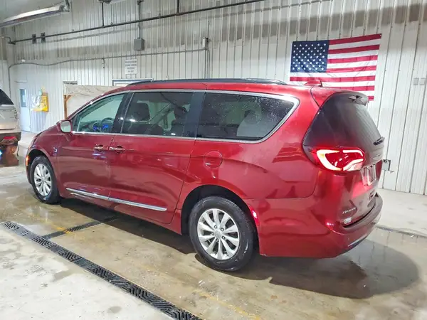 2C4RC1BG3HR657911 2017 CHRYSLER PACIFICA - Image 2