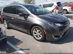 2C4RC1BG3HR684770 2017 CHRYSLER PACIFICA