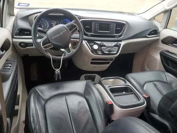 2C4RC1BG3HR729545 2017 CHRYSLER PACIFICA - Image 8