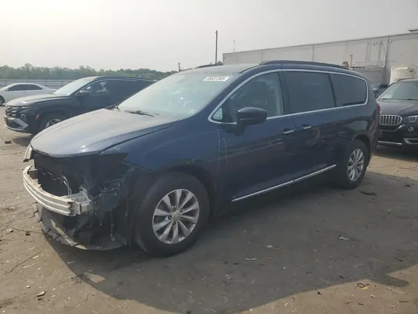 2C4RC1BG3HR745308 2017 CHRYSLER PACIFICA - Image 1