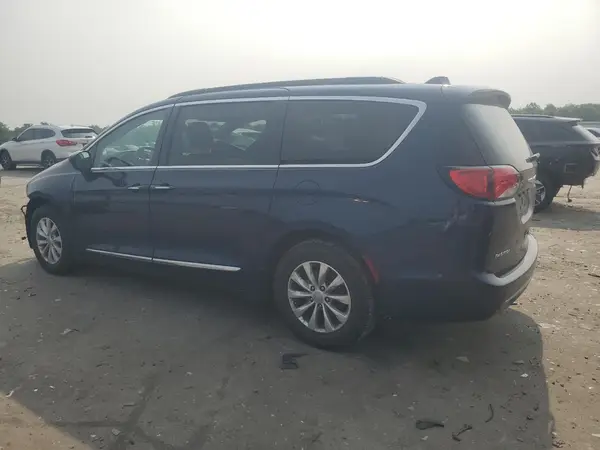 2C4RC1BG3HR745308 2017 CHRYSLER PACIFICA - Image 2