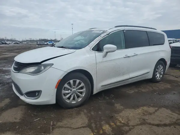 2C4RC1BG3HR759130 2017 CHRYSLER PACIFICA - Image 1