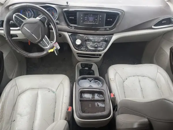 2C4RC1BG3HR759130 2017 CHRYSLER PACIFICA - Image 8