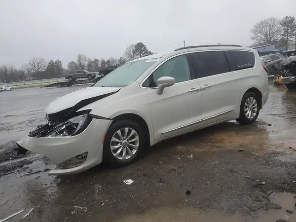 2C4RC1BG3HR771830 2017 CHRYSLER PACIFICA - Image 1