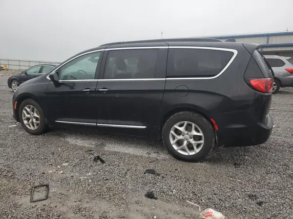 2C4RC1BG3HR785131 2017 CHRYSLER PACIFICA - Image 2