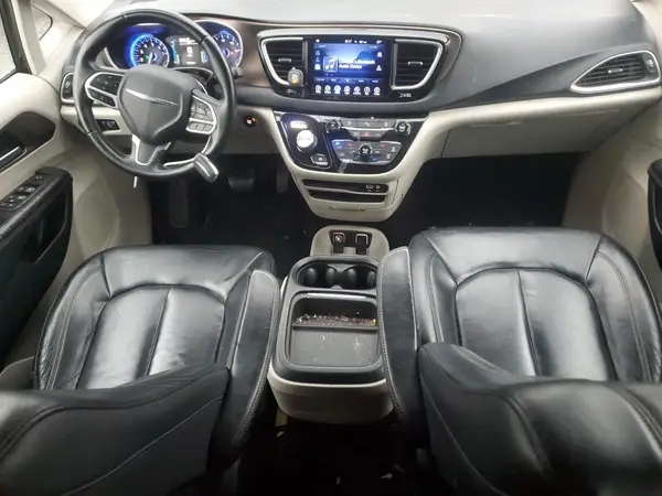 2C4RC1BG3HR785131 2017 CHRYSLER PACIFICA - Image 8