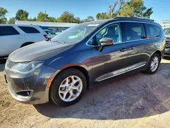 2C4RC1BG3HR785999 2017 CHRYSLER PACIFICA