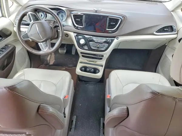 2C4RC1BG3HR786179 2017 CHRYSLER PACIFICA - Image 8