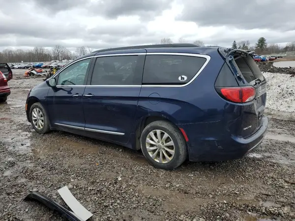2C4RC1BG3HR788191 2017 CHRYSLER PACIFICA - Image 2
