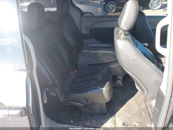 2C4RC1BG3HR794282 2017 CHRYSLER PACIFICA - Image 8