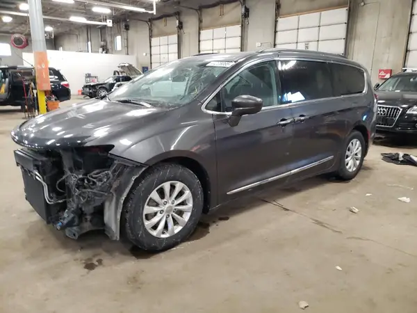 2C4RC1BG3HR795089 2017 CHRYSLER PACIFICA - Image 1