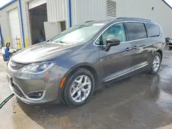 2C4RC1BG3HR803577 2017 CHRYSLER PACIFICA