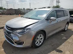 2C4RC1BG3HR809637 2017 CHRYSLER PACIFICA