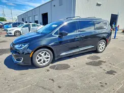 2C4RC1BG3HR823392 2017 CHRYSLER PACIFICA