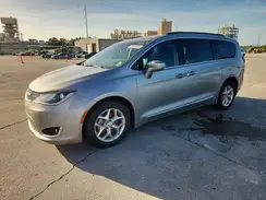 2C4RC1BG3HR831332 2017 CHRYSLER PACIFICA