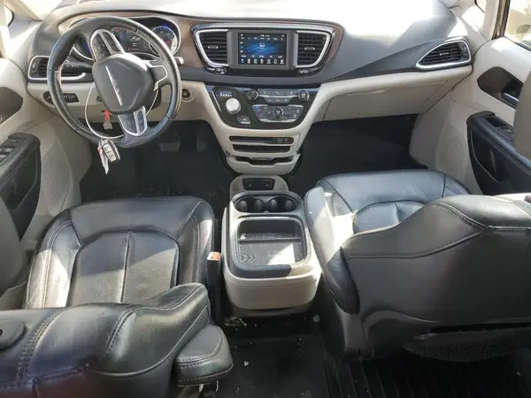 2C4RC1BG3JR104603 2018 CHRYSLER PACIFICA - Image 8
