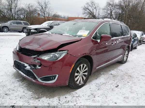 2C4RC1BG3JR107842 2018 CHRYSLER PACIFICA - Image 2