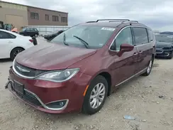 2C4RC1BG3JR110627 2018 CHRYSLER PACIFICA