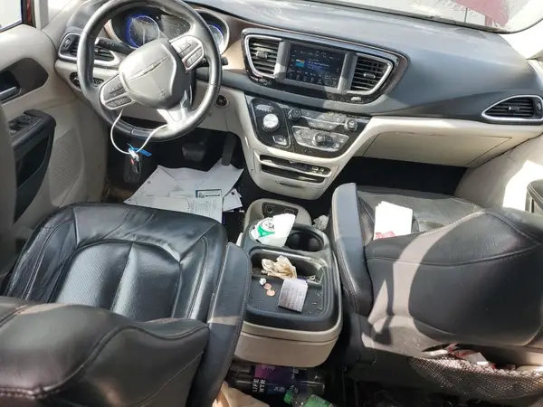 2C4RC1BG3JR110725 2018 CHRYSLER PACIFICA - Image 8
