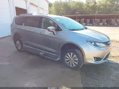 2C4RC1BG3JR115584 2018 CHRYSLER PACIFICA