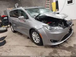 2C4RC1BG3JR119229 2018 CHRYSLER PACIFICA