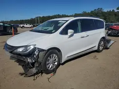 2C4RC1BG3JR120042 2018 CHRYSLER PACIFICA