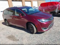 2C4RC1BG3JR120073 2018 CHRYSLER PACIFICA