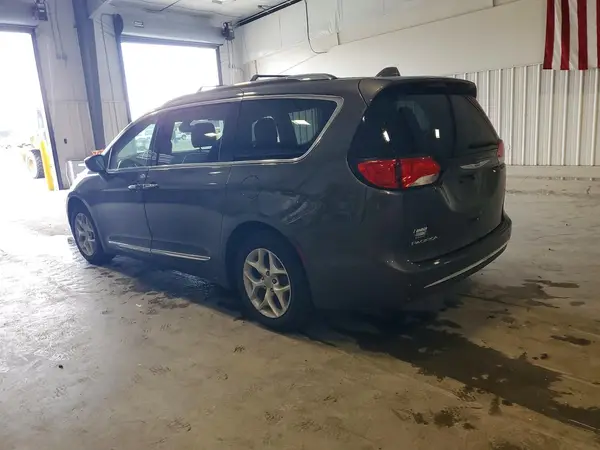 2C4RC1BG3JR121840 2018 CHRYSLER PACIFICA - Image 2