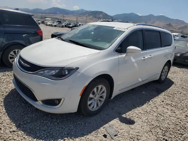 2C4RC1BG3JR130649 2018 CHRYSLER PACIFICA - Image 1