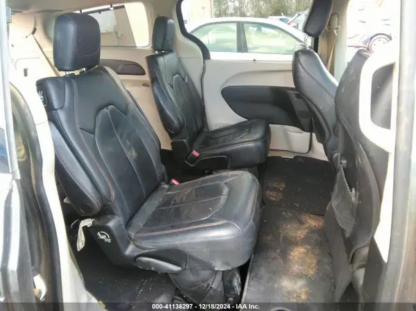 2C4RC1BG3JR142977 2018 CHRYSLER PACIFICA - Image 8